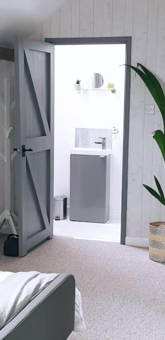 Highfield Barn Loft Apartment พอร์ทิชเฮด ภายนอก รูปภาพ